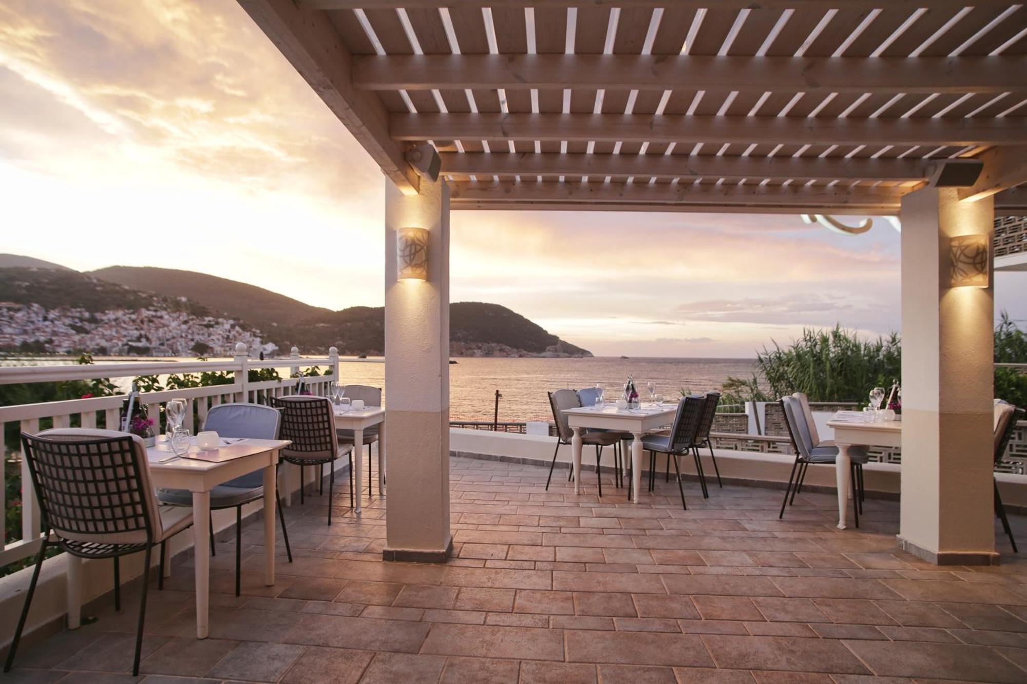 Skopelos Village Hotel Ngoại thất bức ảnh